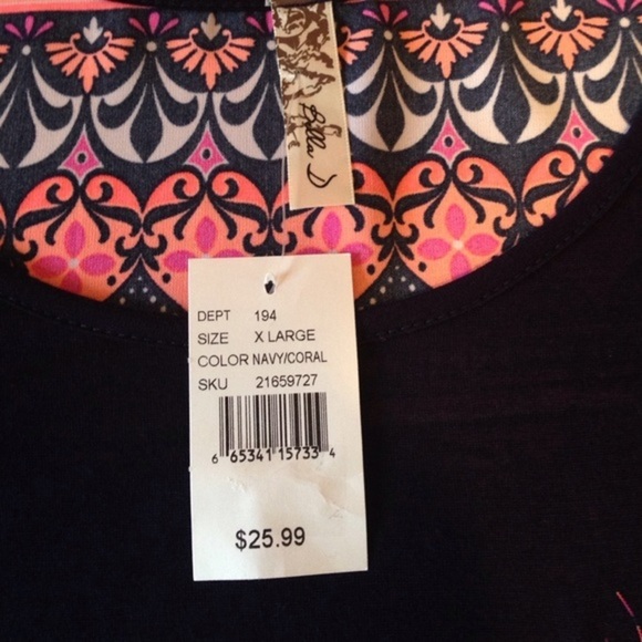 Bella D XL Coral Color Back Navy Front High Low Blouse - Picture 2 of 4